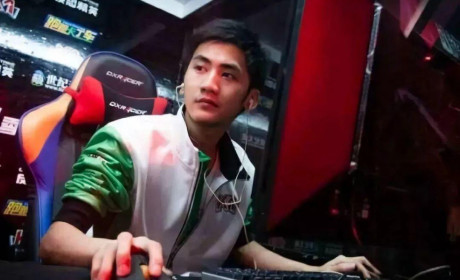 CSGO茄子：直播人生的游戏主播