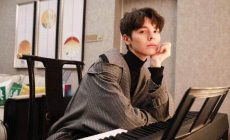 “鱼系”少年Kristian Kostov的音乐成长之路