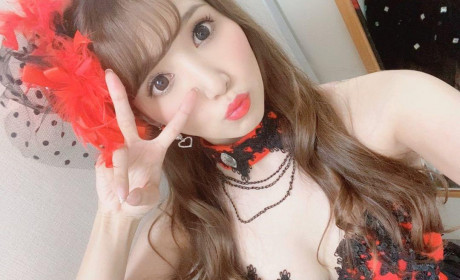 将从Max-a毕业，出道11年的友田彩也香下一站在哪里？