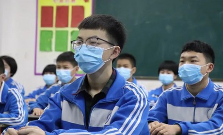 刘军伟专栏：书声满园关不住