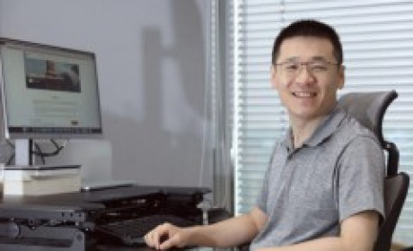 “本分”黄峥退位后 拼多多的未来与隐忧