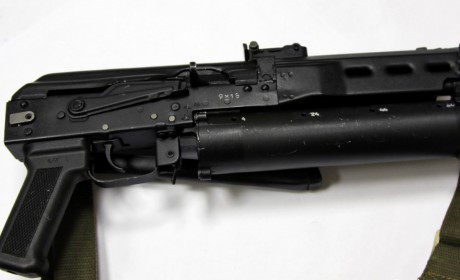 PP-19“野牛”冲锋枪的螺旋弹匣是如何工作的？